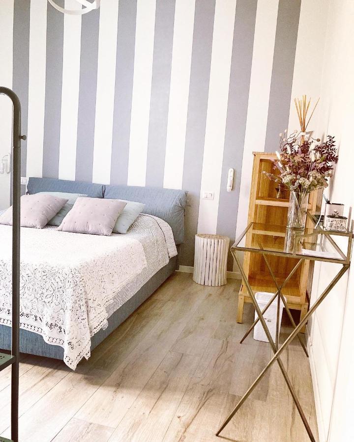 ROOMS LibertyHouse Firenze Exterior foto
